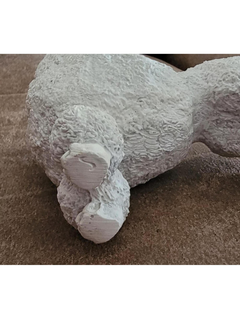 White Standing Poodle Figurine with Show Cut Sandicast - Picture 10 of 11